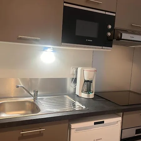 Bright In Close To The Beach! Apartment